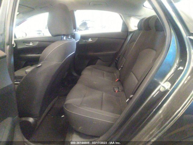 3KPF24AD1LE158629 KIA FORTE FE