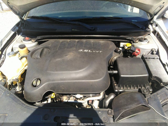 Chrysler 200 Touring 2012 1C3CCBBG7CN131416 Image 11