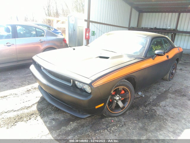 Dodge Challenger Sxt 2013 2C3CDYAGXDH645921 Image 2