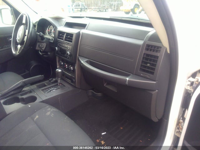 Jeep Liberty Sport 2011 1J4PN2GK2BW552791 Image 5