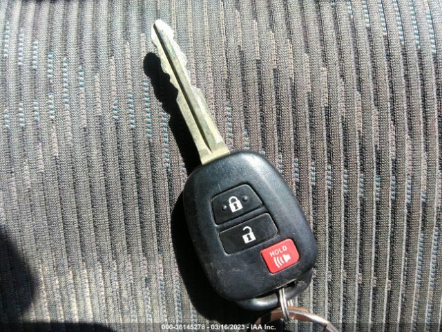 JTLZE4FE1EJ050012 Scion XB