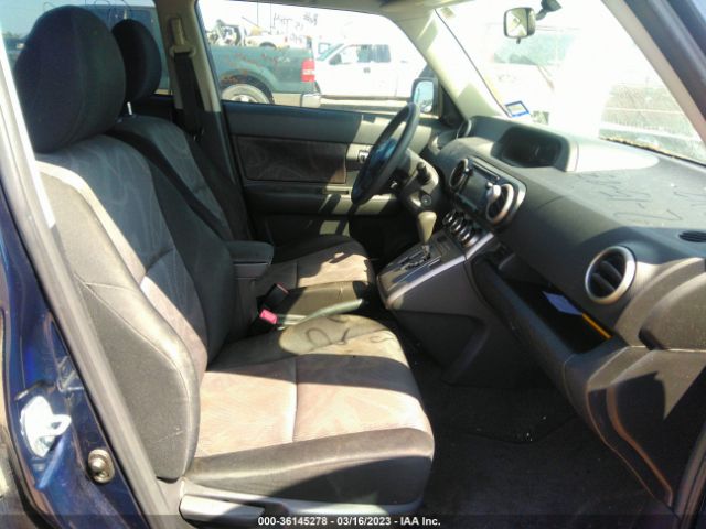 JTLZE4FE1EJ050012 Scion XB