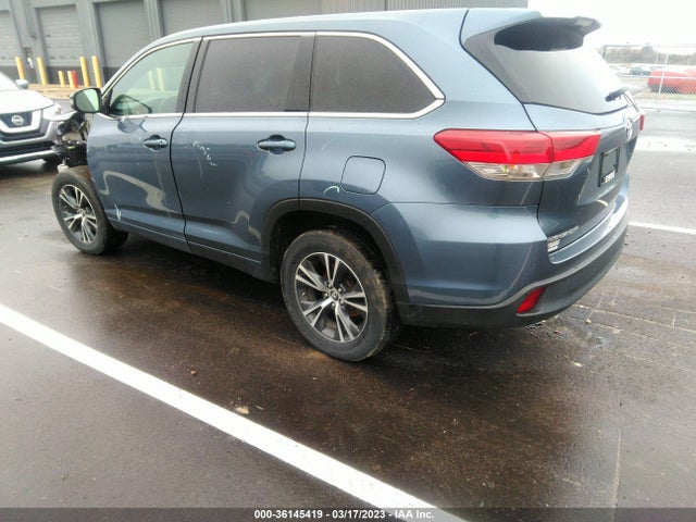 Toyota Highlander Le 2018 5TDZARFH3JS038861 Image 5