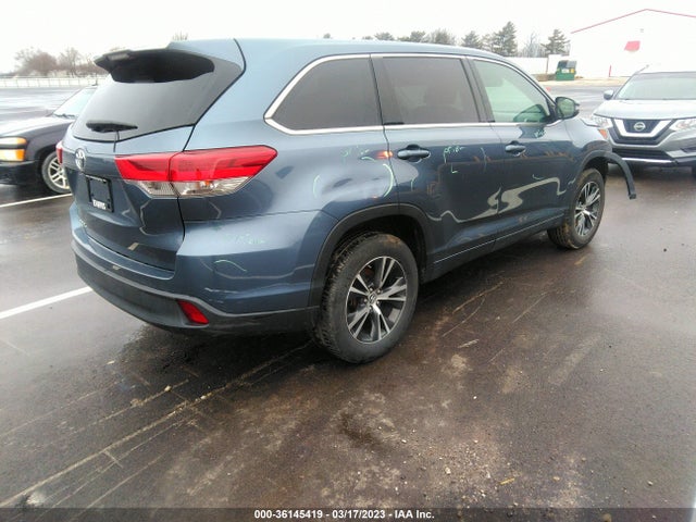 Toyota Highlander Le 2018 5TDZARFH3JS038861 Image 6