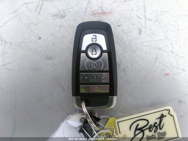 1FMCU9J96LUA33757 Ford Escape Titanium