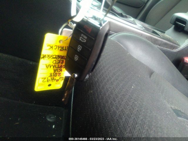 5XXGT4L37JG215815 KIA Optima S