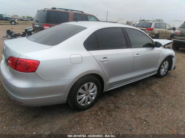 3VW1K7AJ5EM402872 Volkswagen Jetta Sedan S