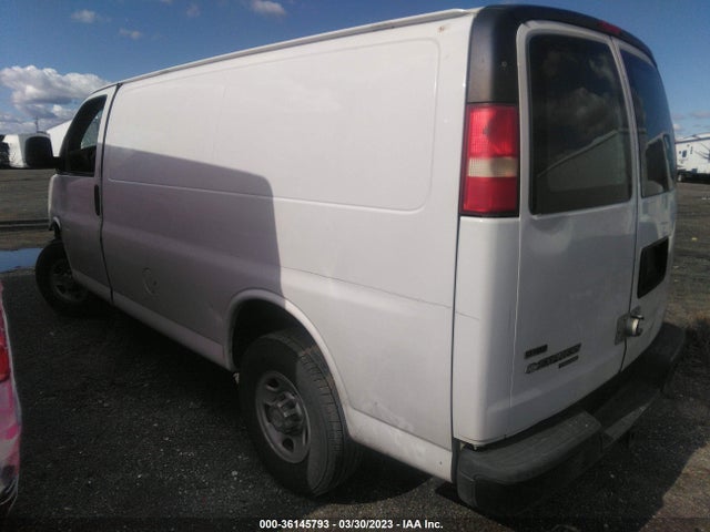2011 CHEVROLET EXPRESS CARGO VAN VIN: 1GCWGFCAXB1118048