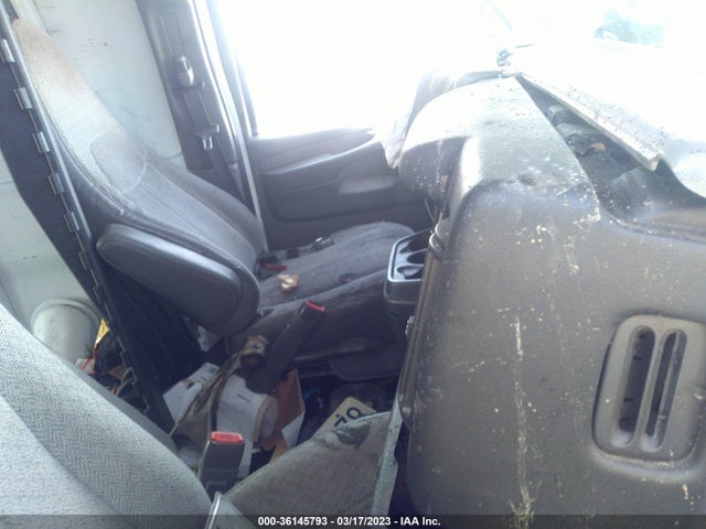 2011 CHEVROLET EXPRESS CARGO VAN VIN: 1GCWGFCAXB1118048
