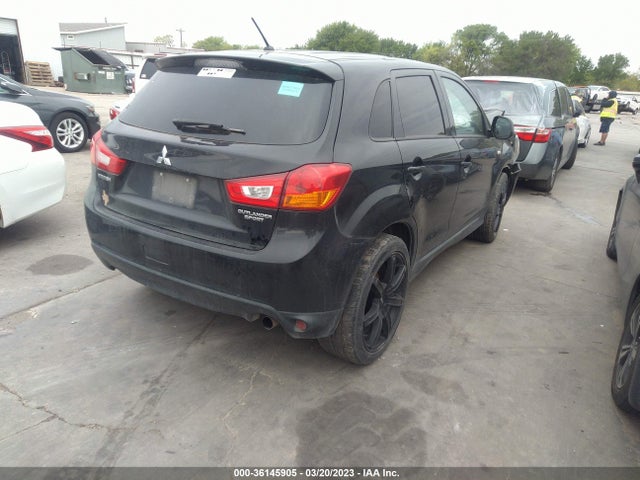 4A4AP3AU3FE050074 Mitsubishi Outlander Sport Es
