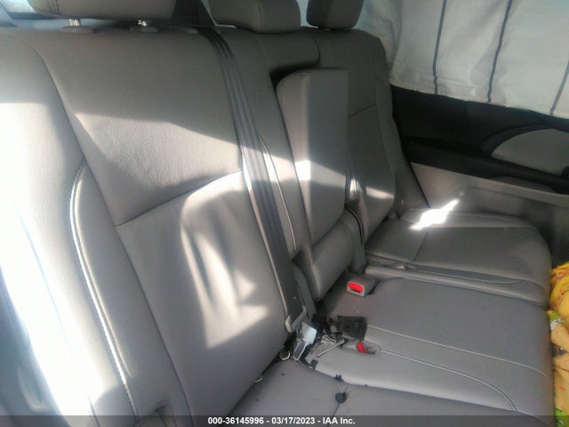 Toyota Highlander Se/xle 2019 5TDJZRFH0KS737906 Image 8