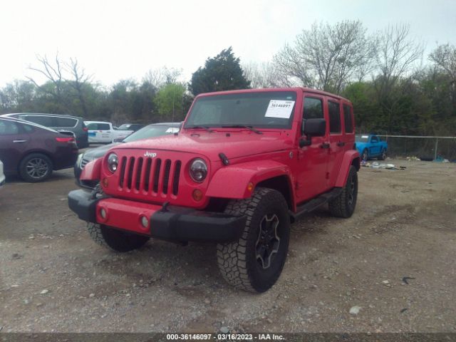 1C4HJWEG7CL153616 Jeep Wrangler Unlimited Sahara