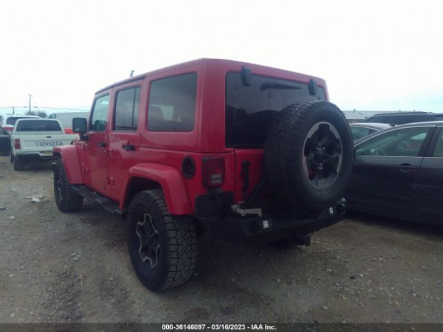 1C4HJWEG7CL153616 Jeep Wrangler Unlimited Sahara