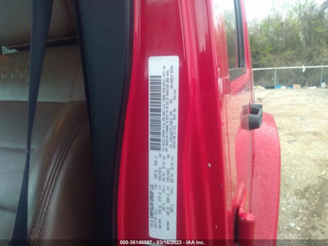 1C4HJWEG7CL153616 Jeep Wrangler Unlimited Sahara