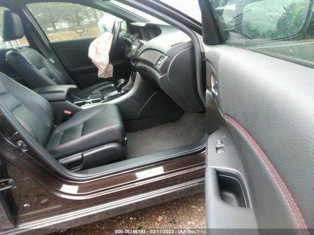 2017 Honda Accord, VIN: 1HGCR2F10HA201578