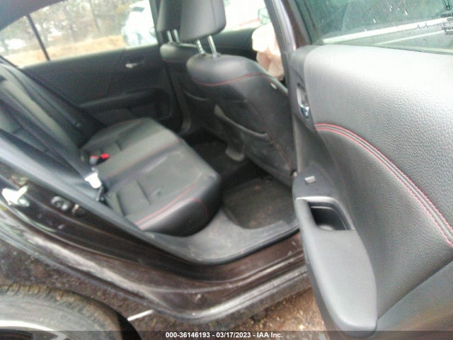 2017 Honda Accord, VIN: 1HGCR2F10HA201578