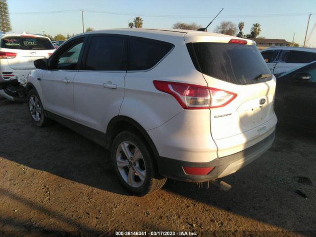 1FMCU0GX1EUA22380 Ford ESCAPE SE