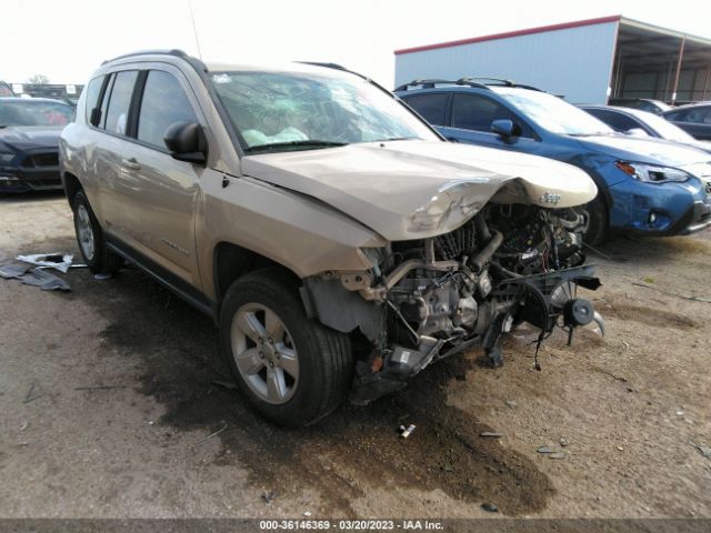 1C4NJCBB7GD749206 auction archive image