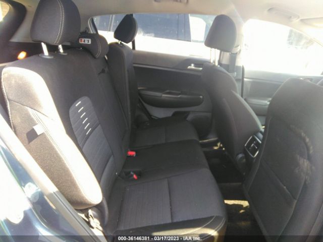 KNDPMCAC2J7455700 KIA Sportage Lx