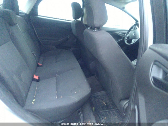 Ford FOCUS S 2018 1FADP3E27JL311990 Image 9