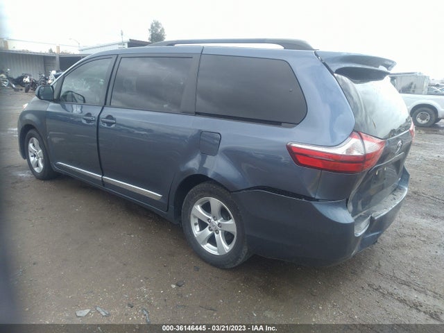 Toyota SIENNA LE 2016 5TDKK3DC4GS743048 Image 4