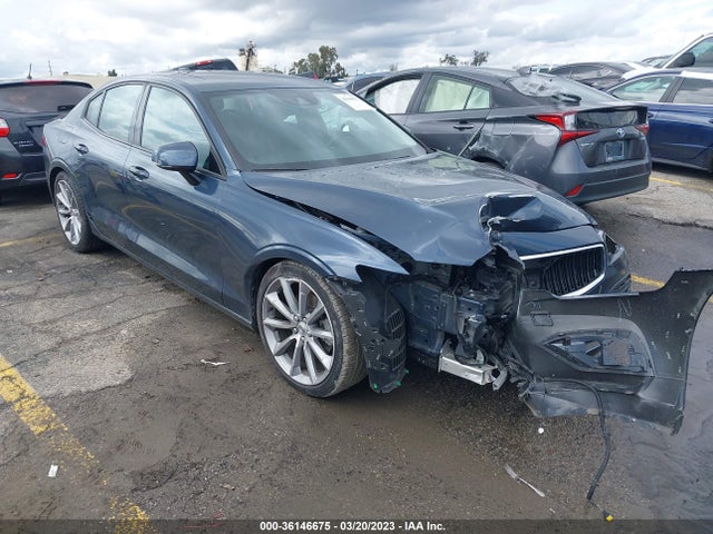 2019 Volvo S60, VIN: 7JR102FK9KG011082
