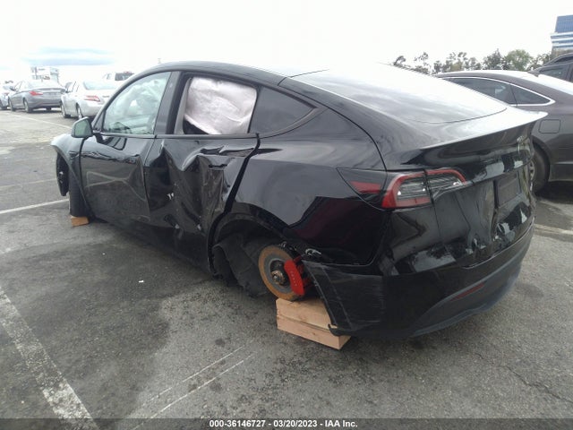 Tesla Model Y Performance 2022 7SAYGDEF9NF544589 Image 3