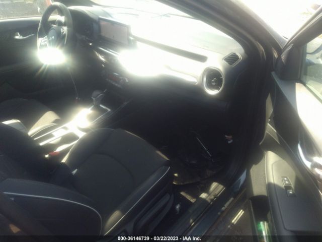 3KPF54AD8PE553064 KIA Forte Gt-line