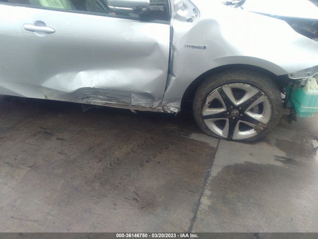 Toyota Prius Two/two Eco/three 2018 JTDKARFU1J3056937 Image 3