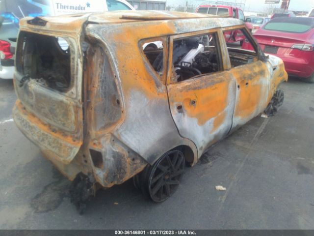KNDJN2A2XJ7537470 KIA Soul Base