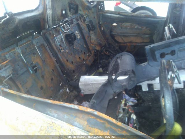 KNDJN2A2XJ7537470 KIA Soul Base