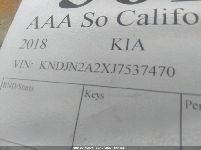 KNDJN2A2XJ7537470 KIA Soul Base