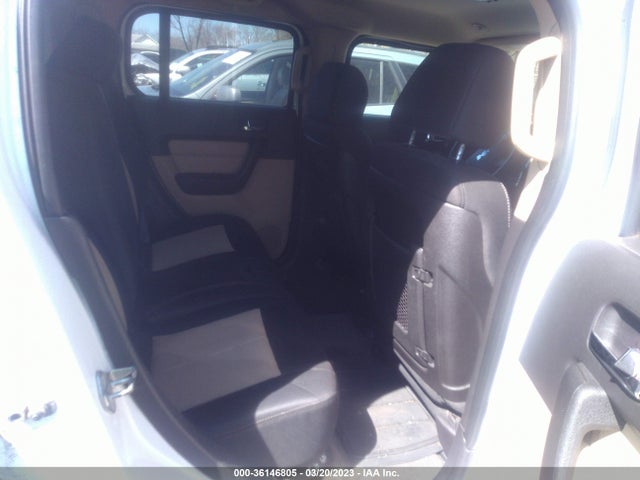 5GTDN136968174483 Hummer H3