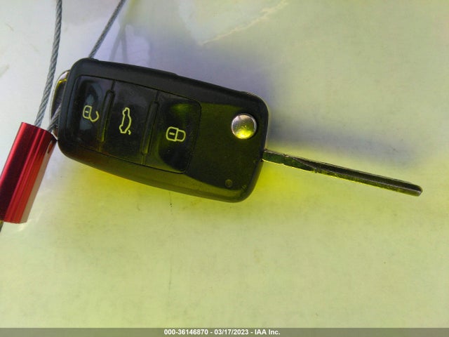 WVGAV3AX9EW608165 Volkswagen TIGUAN S