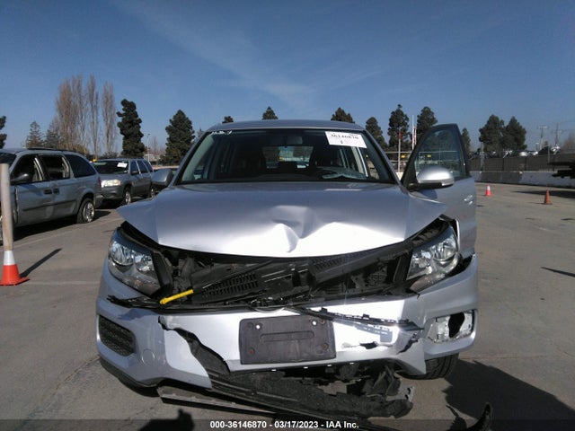 WVGAV3AX9EW608165 Volkswagen TIGUAN S