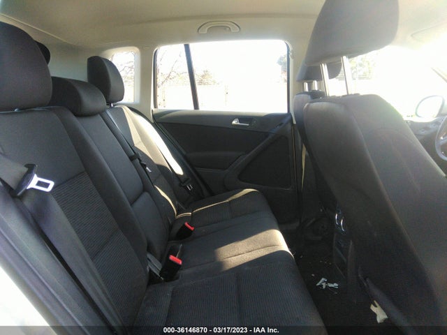WVGAV3AX9EW608165 Volkswagen TIGUAN S