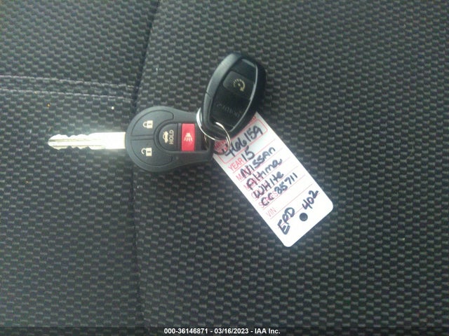 2015 NISSAN SENTRA S VIN: 3N1AB7AP8FY229062