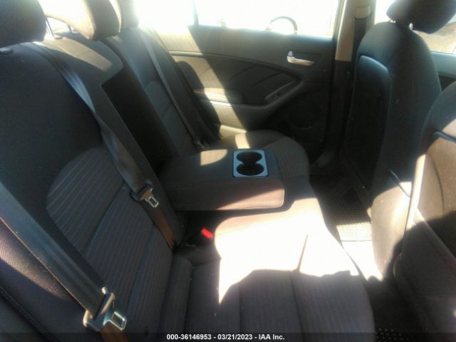 3KPFL4A78JE193480 KIA FORTE LX