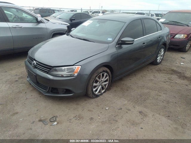 3VWDX7AJ0DM389655 Volkswagen Jetta Sedan Se W/convenience/sunroof