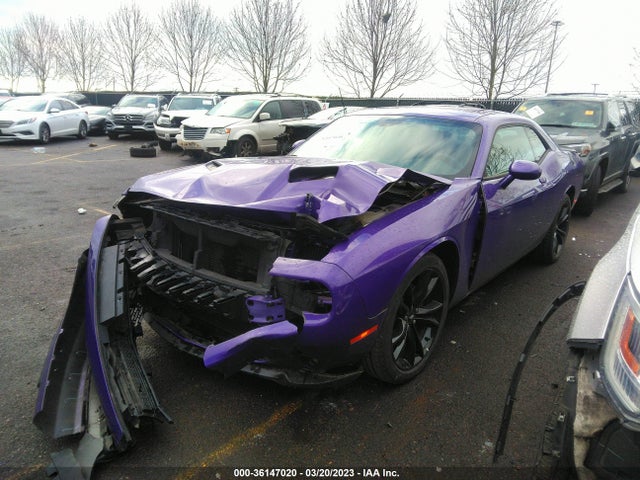 Dodge Challenger Sxt 2018 2C3CDZAG7JH318099 Image 2