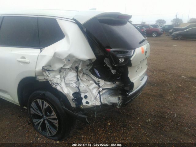 5N1AT3BA4MC788574 Nissan ROGUE SV