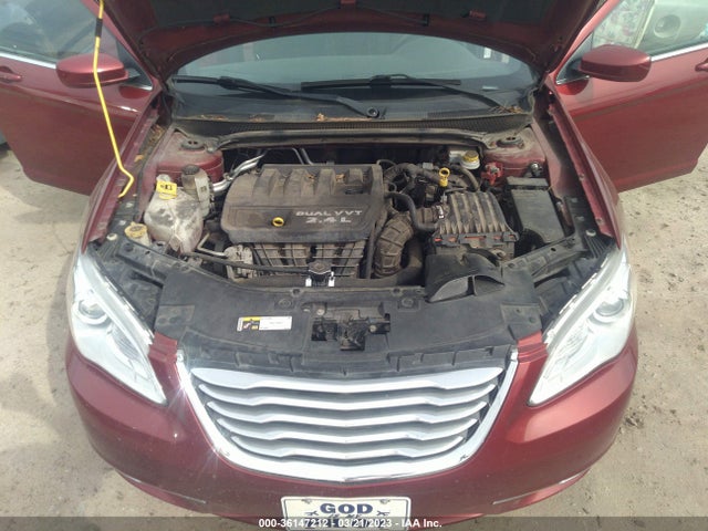 1C3CCBAB7EN206642 Chrysler 200 LX