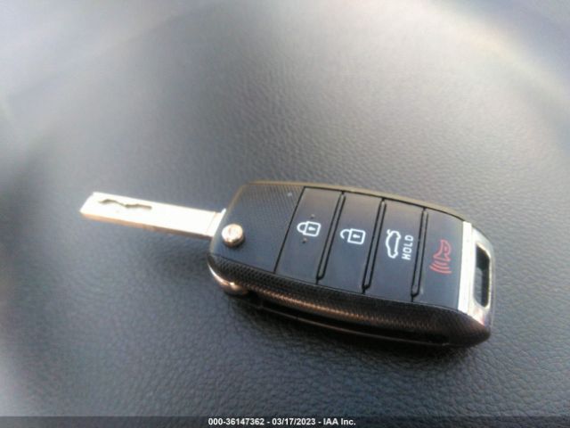 3KPA24AB6JE077826 KIA RIO S