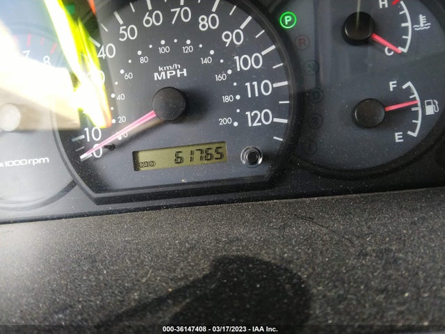 2003 KIA RIO VIN: KNADC165136127808