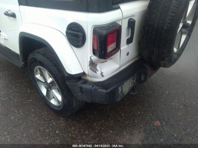 1C4HJXEN5LW267892 Jeep Wrangler Unlimited Sahara