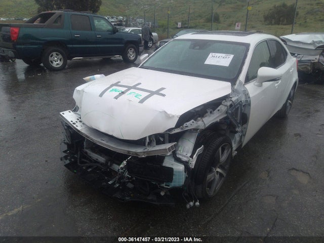 JTHBA1D23J5070943 Lexus Is Is 300