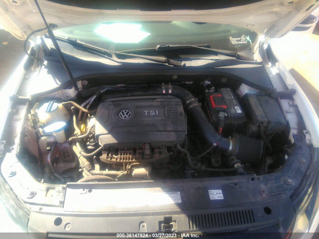 1VWBT7A3XEC073431 Volkswagen Passat Se W/sunroof & Nav