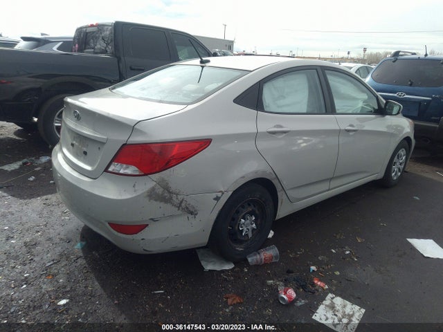 Hyundai ACCENT SE 2017 KMHCT4AE1HU233648 Image 4