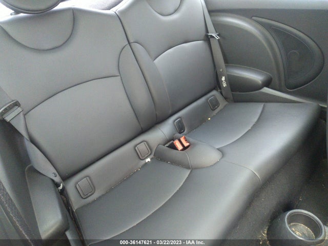 2011 MINI COOPER HARDTOP VIN: WMWSU3C59BT094982