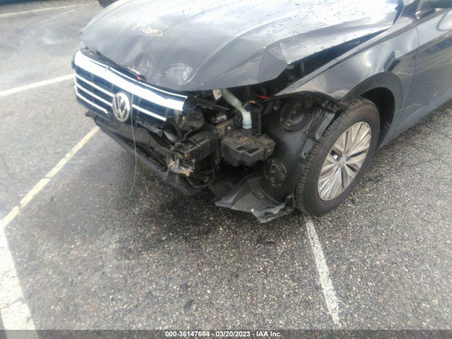 3VWC57BUXKM188823 Volkswagen Jetta S/se/r-line